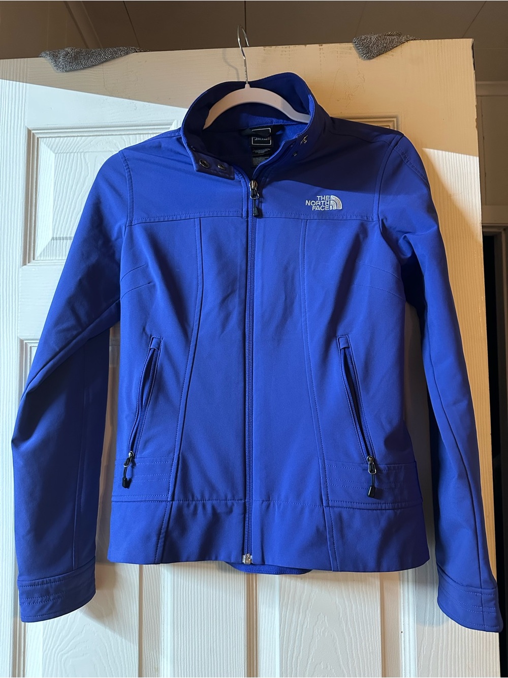 The North Face Women's Royal Blue Softshell Utility Jacket